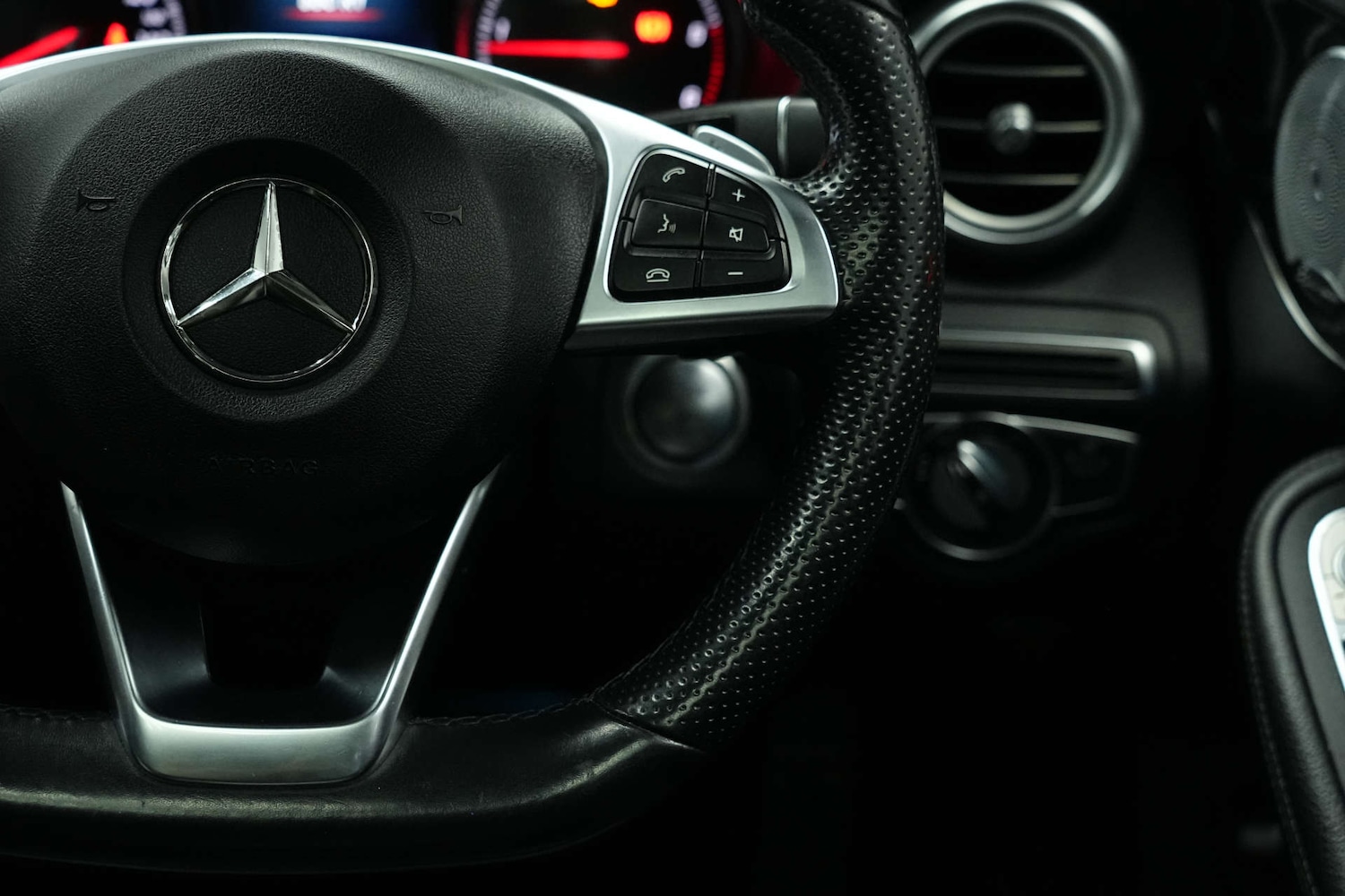 Used Mercedes-Benz C Class 2017 for sale - 77210009: Photo 53