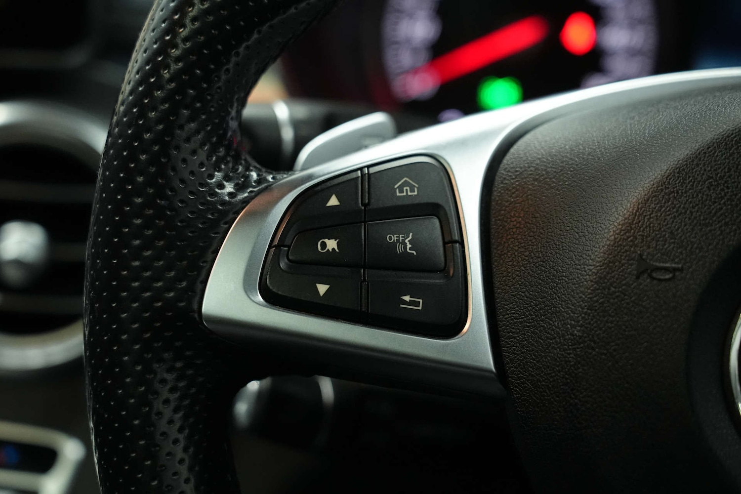 Used Mercedes-Benz C Class 2017 for sale - 77210009: Photo 66