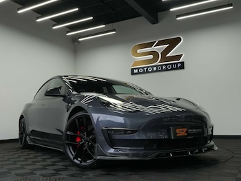 2021 - Long Range AWD 4dr Auto