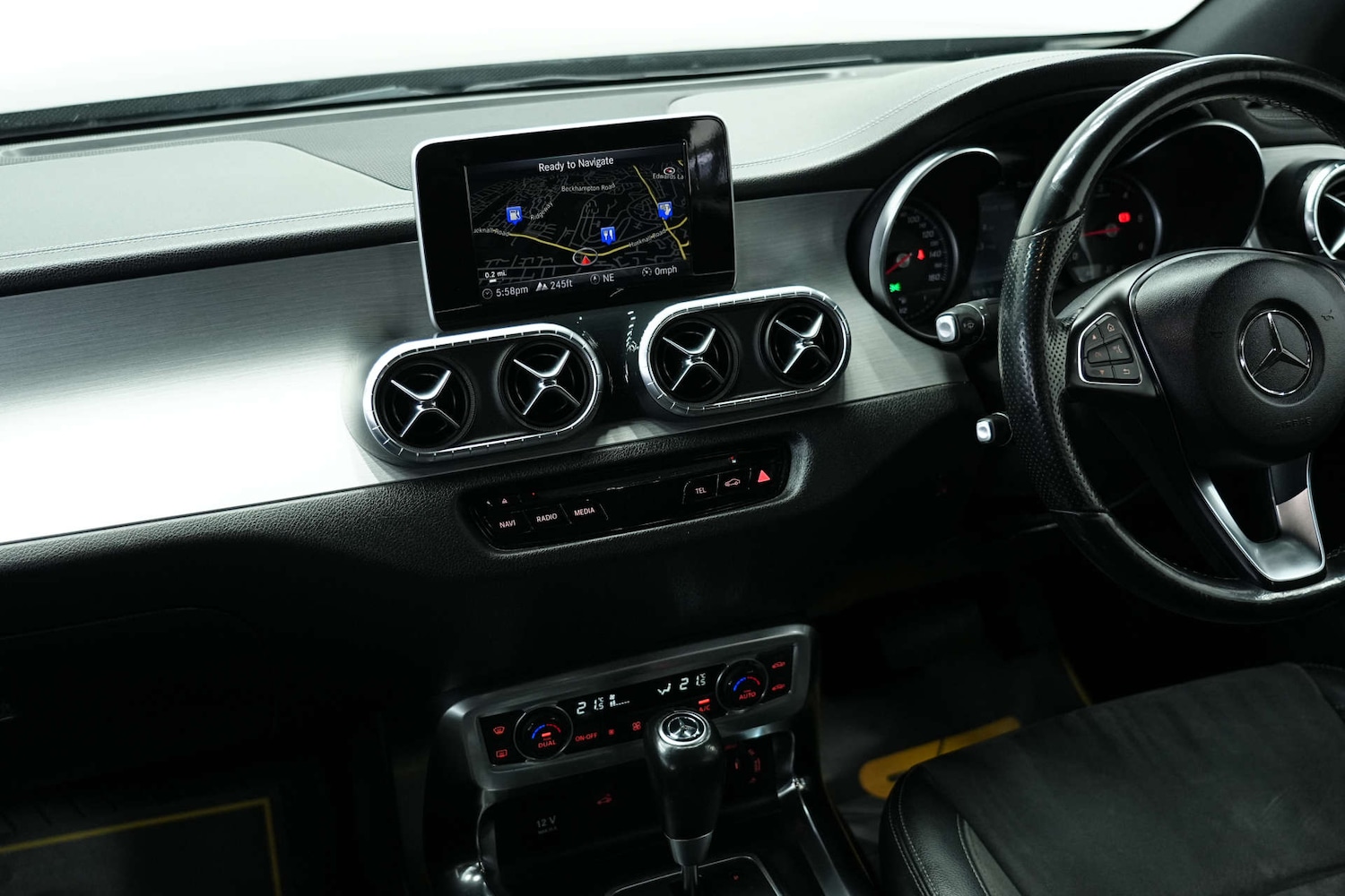 Used Mercedes-Benz X Class 2018 for sale - 78098892: Photo 41