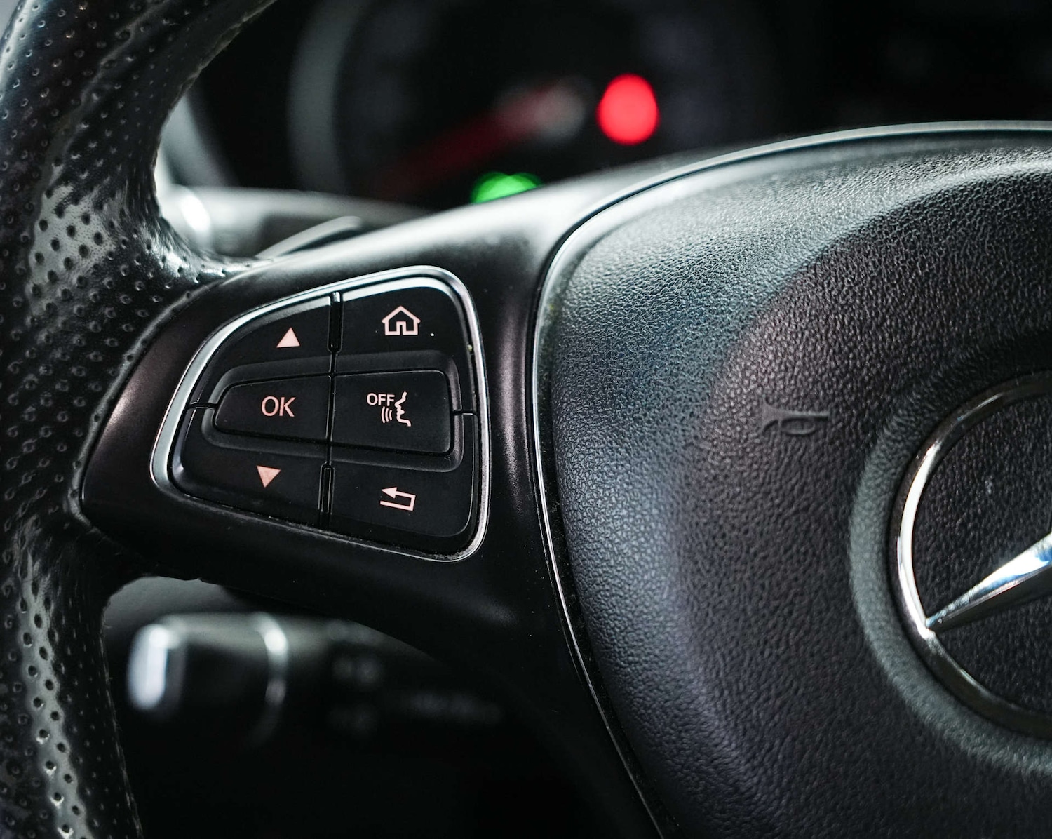 Used Mercedes-Benz X Class 2018 for sale - 78098892: Photo 66