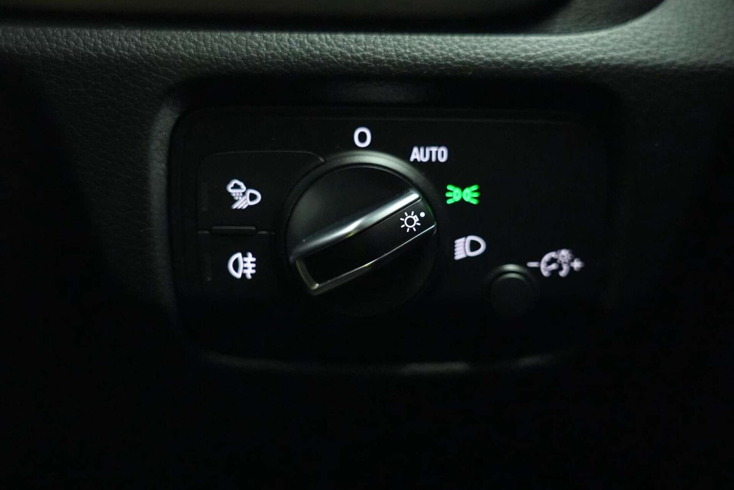 Used Audi A3 2017 for sale - 77035649: Photo 68