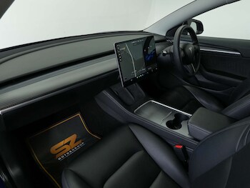 Used Tesla Model 3 2020 for sale - 76451732: Photo