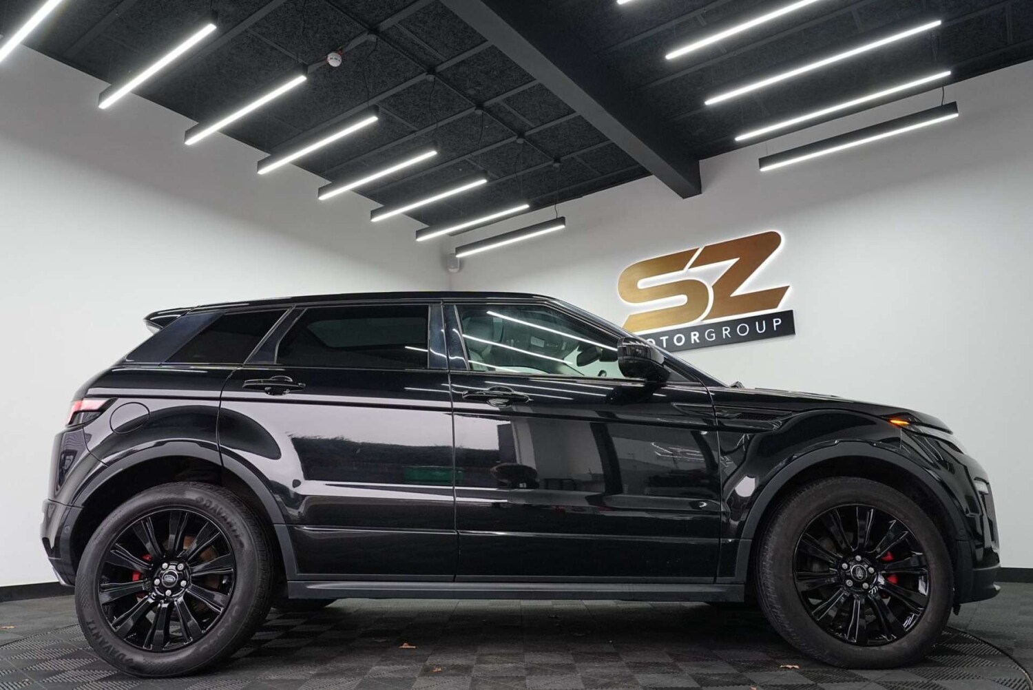 Used Land Rover Range Rover Evoque 2015 for sale - 77792557: Photo 10