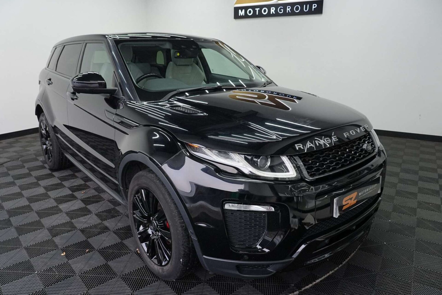 Used Land Rover Range Rover Evoque 2015 for sale - 77792557: Photo 15