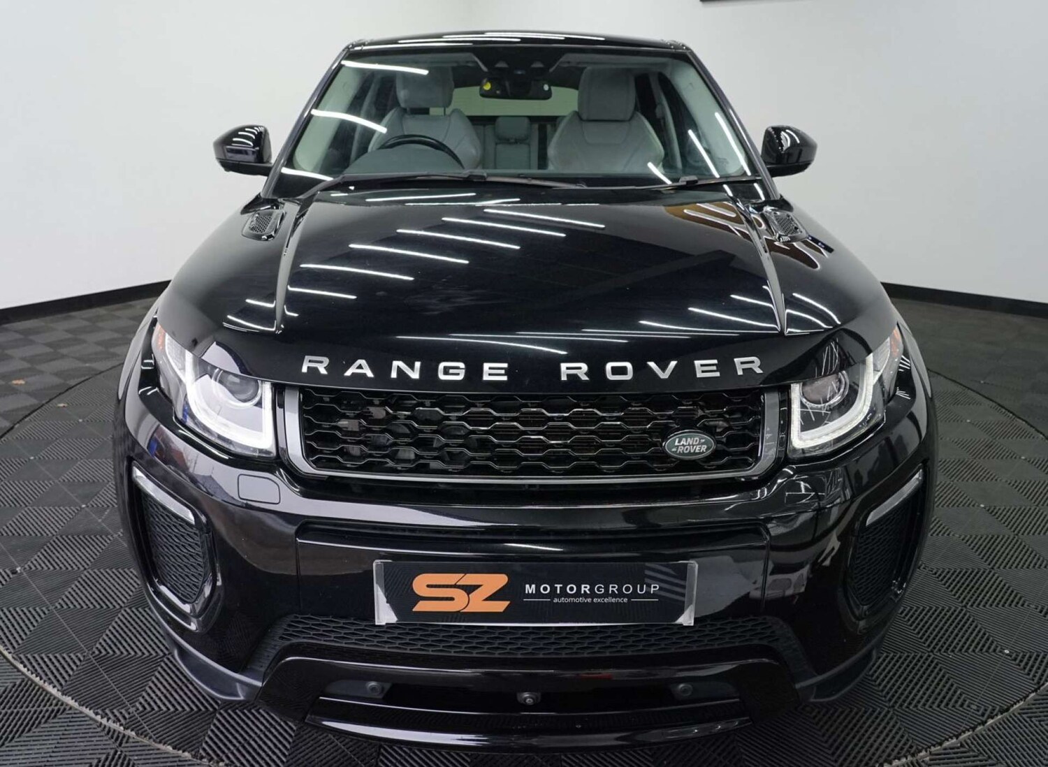 Used Land Rover Range Rover Evoque 2015 for sale - 77792557: Photo 16