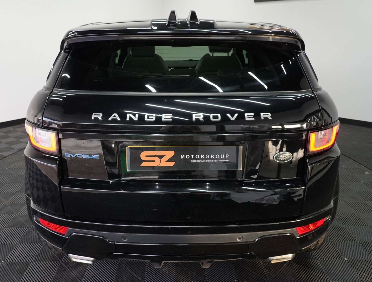 Used Land Rover Range Rover Evoque 2015 for sale - 77792557: Photo 22