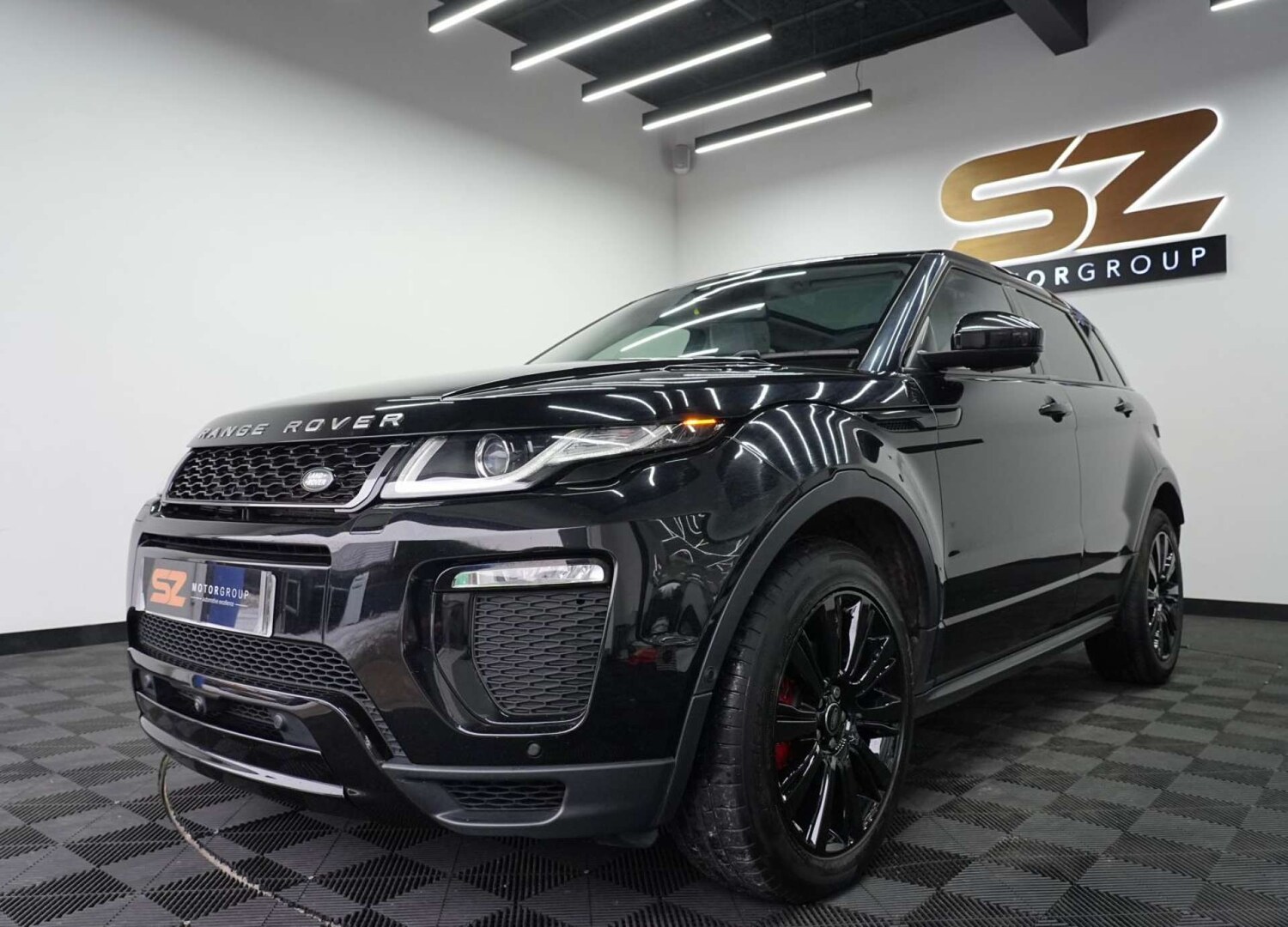 Used Land Rover Range Rover Evoque 2015 for sale - 77792557: Photo 6