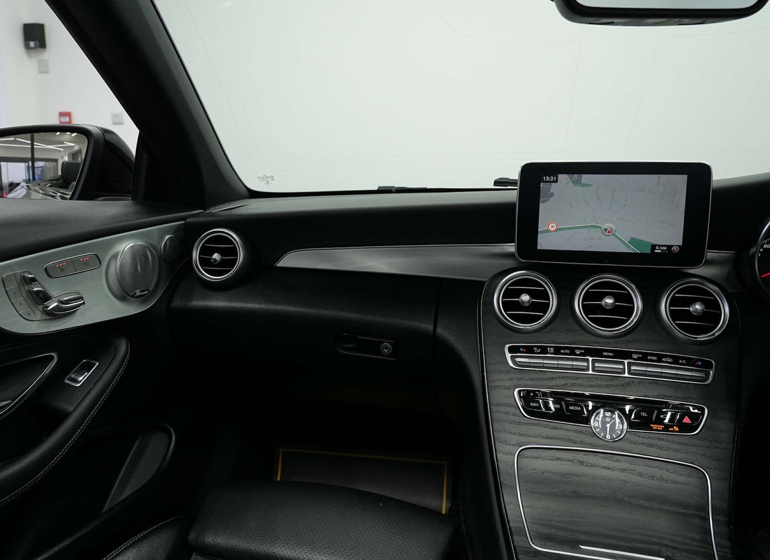 Used Mercedes-Benz C Class 2017 for sale - 77422873: Photo 58