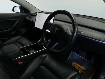 Used Tesla Model 3 2021 for sale - 76542265: Photo