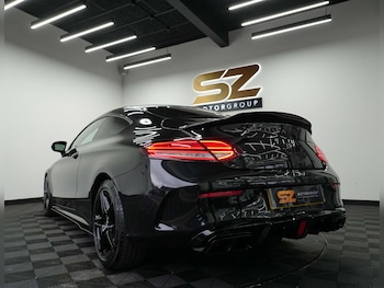 Used Mercedes-Benz C Class 2018 for sale - 77490178: Photo