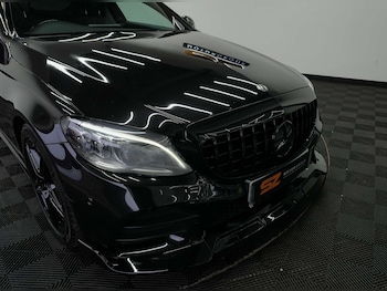 Used Mercedes-Benz C Class 2018 for sale - 77490178: Photo