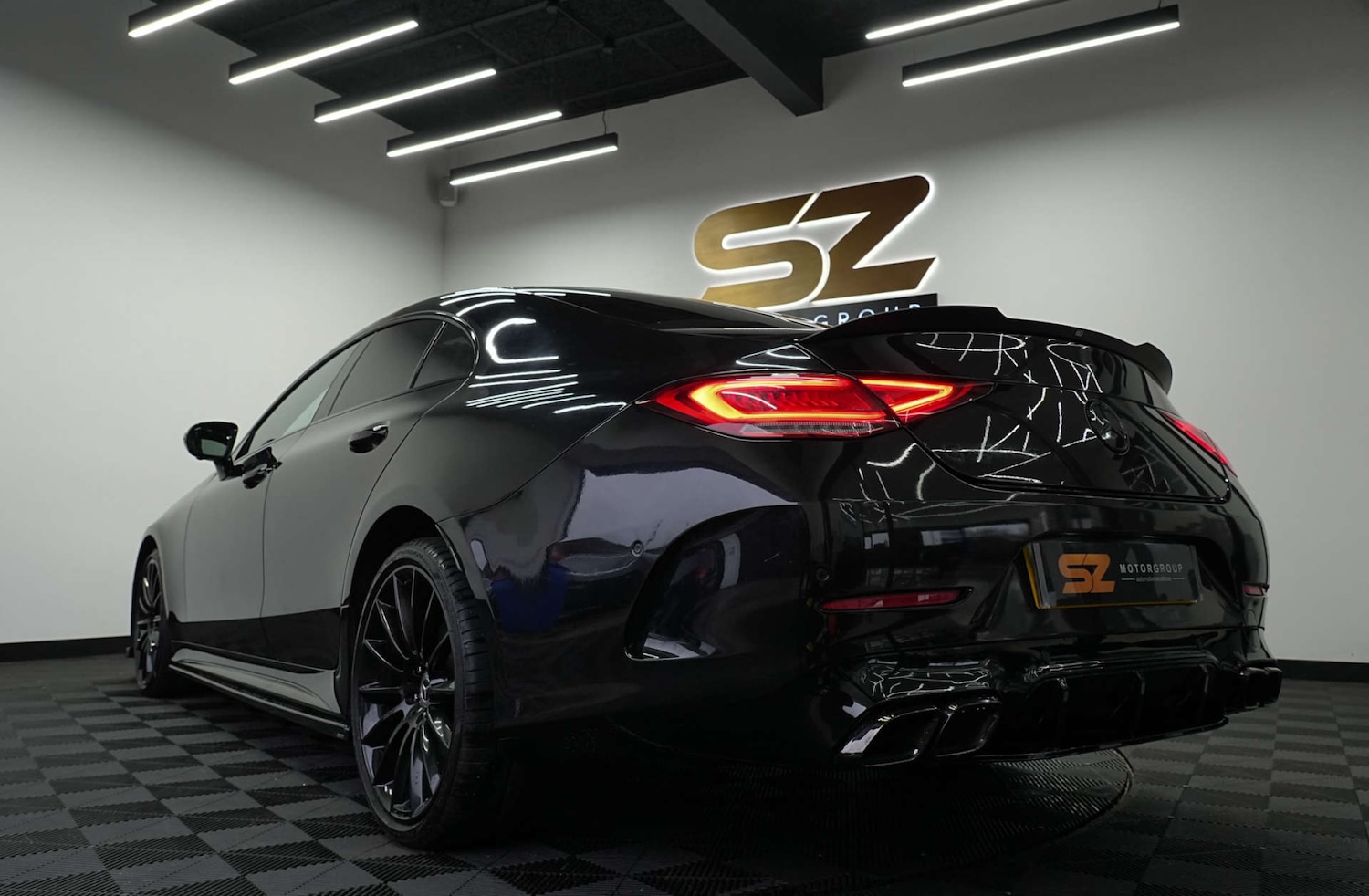 Used Mercedes-Benz CLS 2018 for sale - 77569713: Photo 2