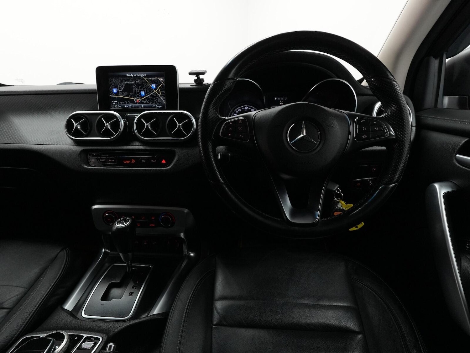 Used Mercedes-Benz X-Class 2018 for sale - 76109610: Photo 16
