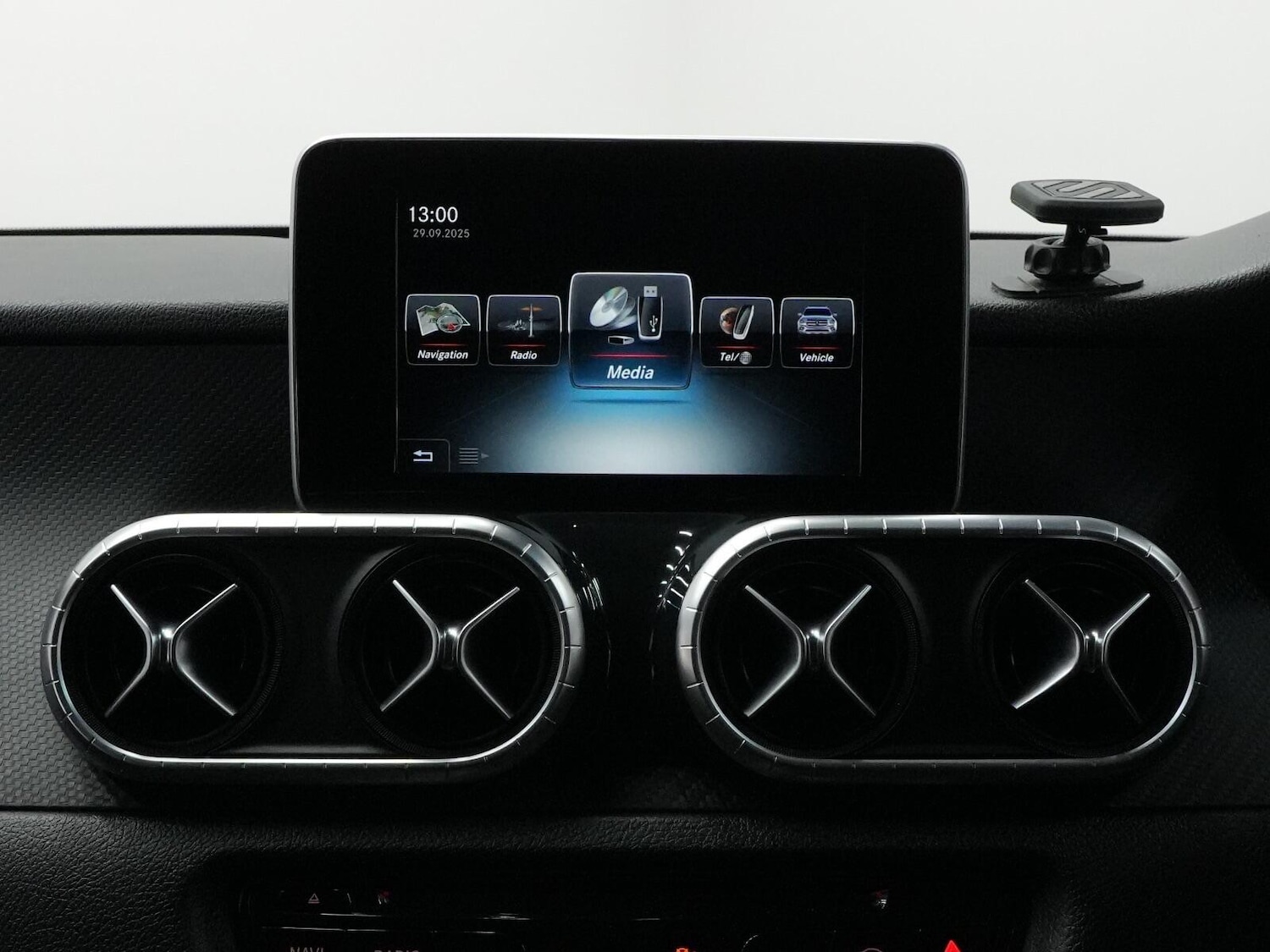 Used Mercedes-Benz X-Class 2018 for sale - 76109610: Photo 46
