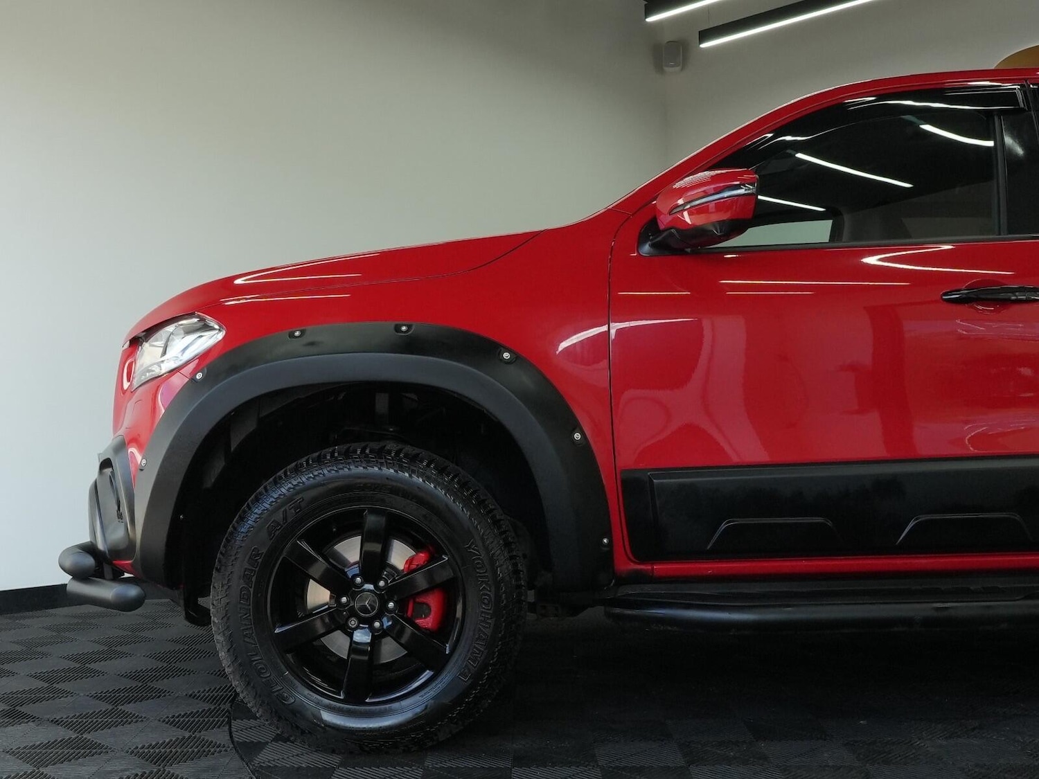 Used Mercedes-Benz X-Class 2018 for sale - 76109610: Photo 9