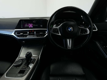 Used BMW 3 Series 2021 for sale - 78941439: Photo