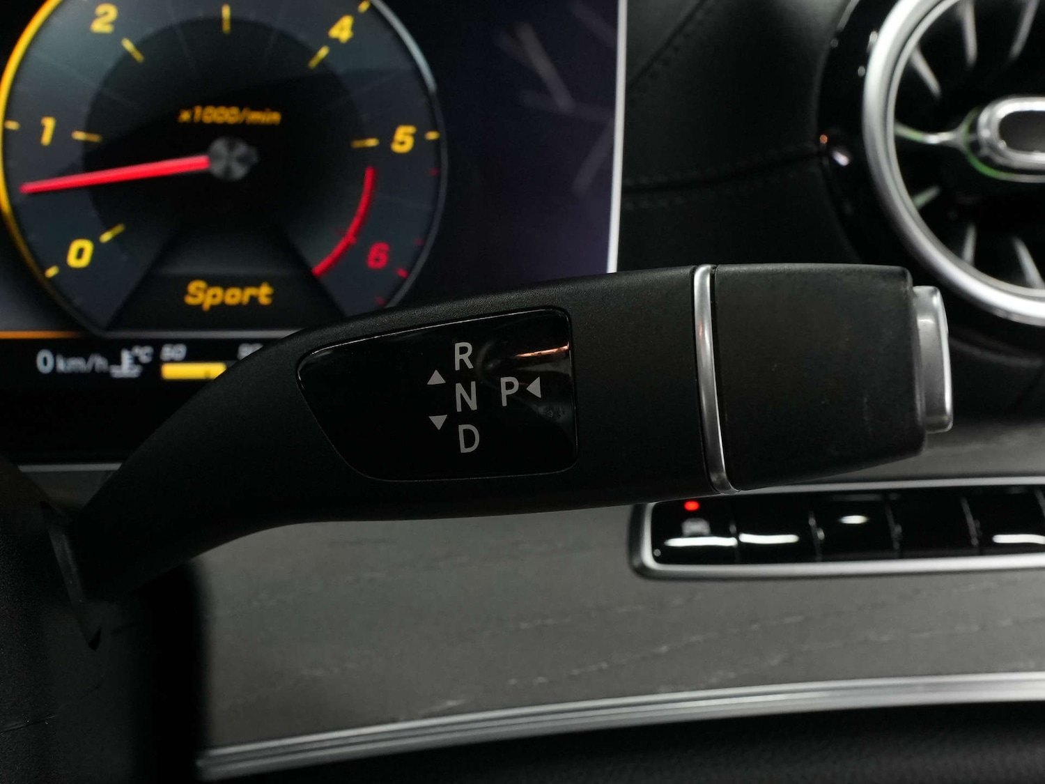 Used Mercedes-Benz CLS 2018 for sale - 76594725: Photo 74