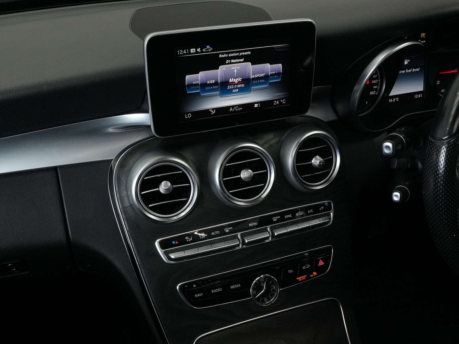 Used Mercedes-Benz C Class 2016 for sale - 77802754: Photo 40