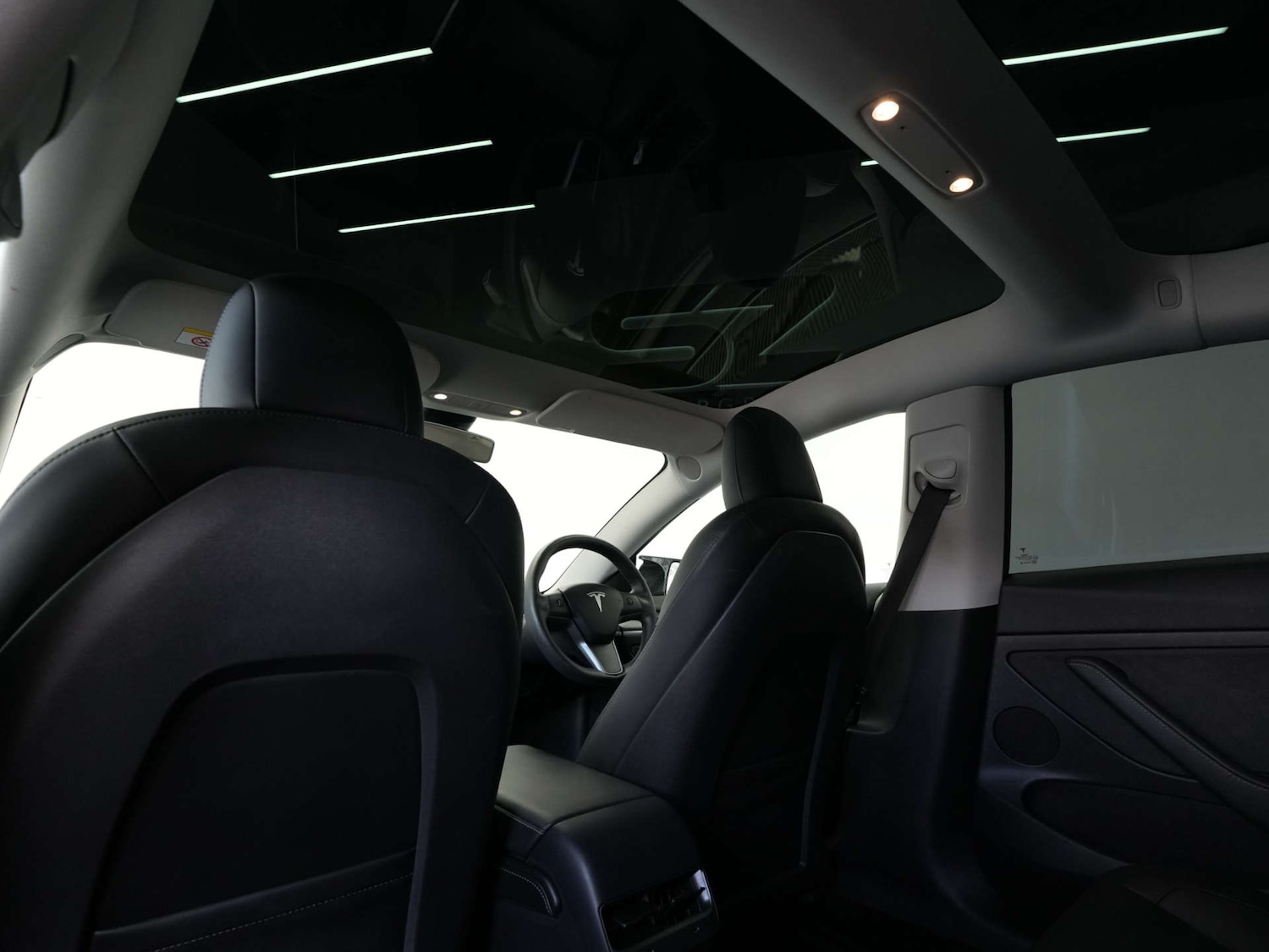 Used Tesla Model 3 2021 for sale - 77247840: Photo 28