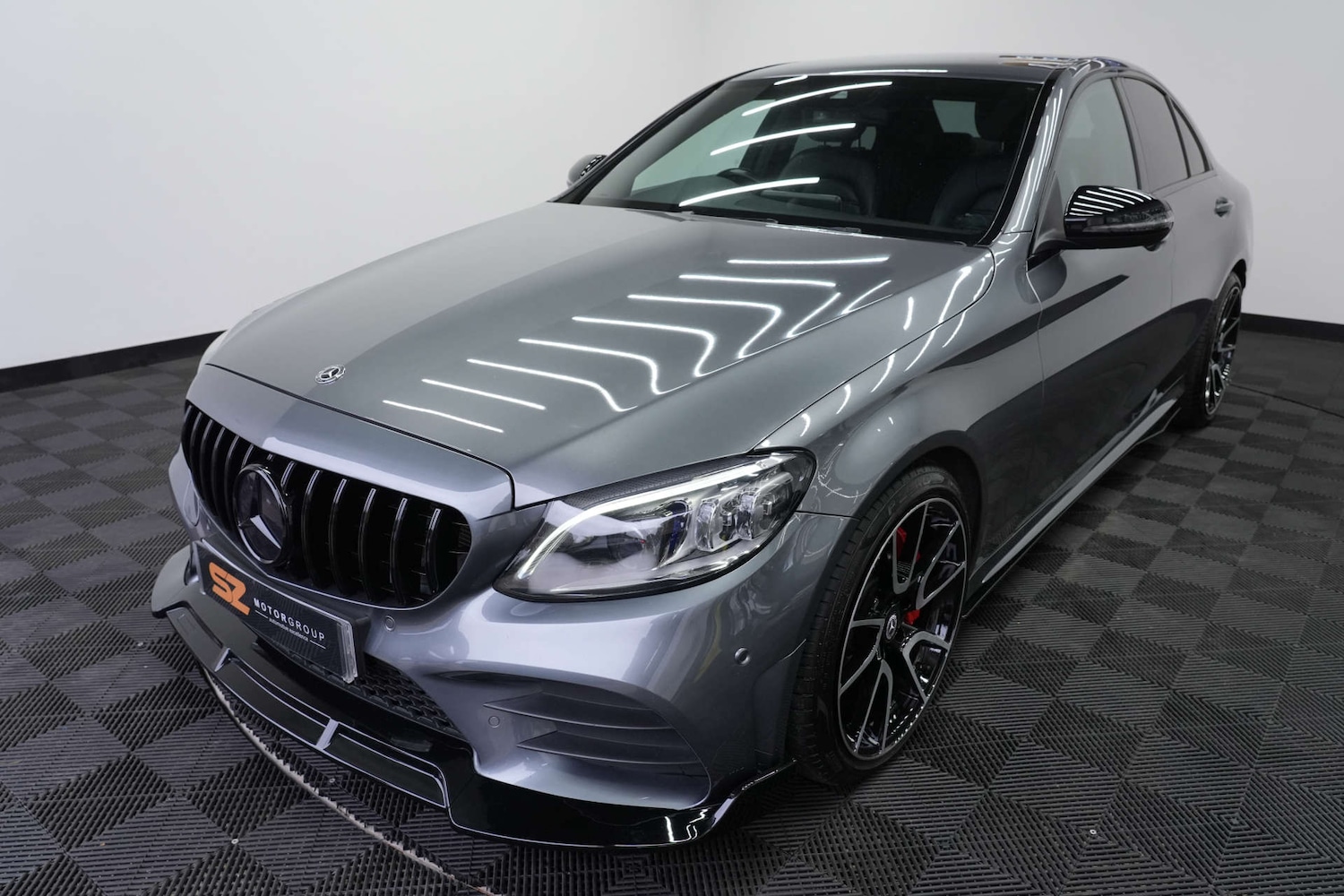 Used Mercedes-Benz C Class 2019 for sale - 77065401: Photo 11