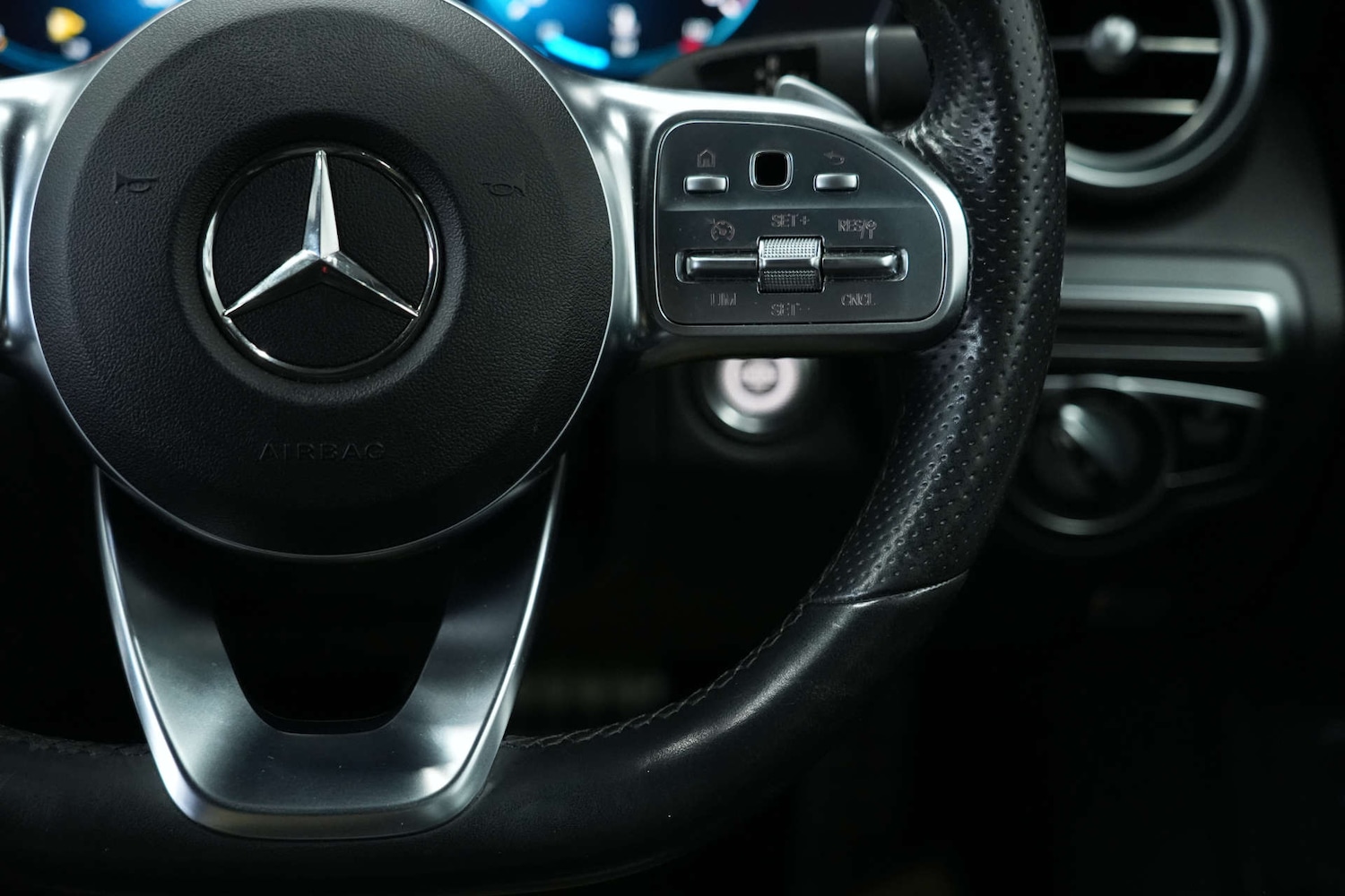 Used Mercedes-Benz C Class 2019 for sale - 77065401: Photo 51