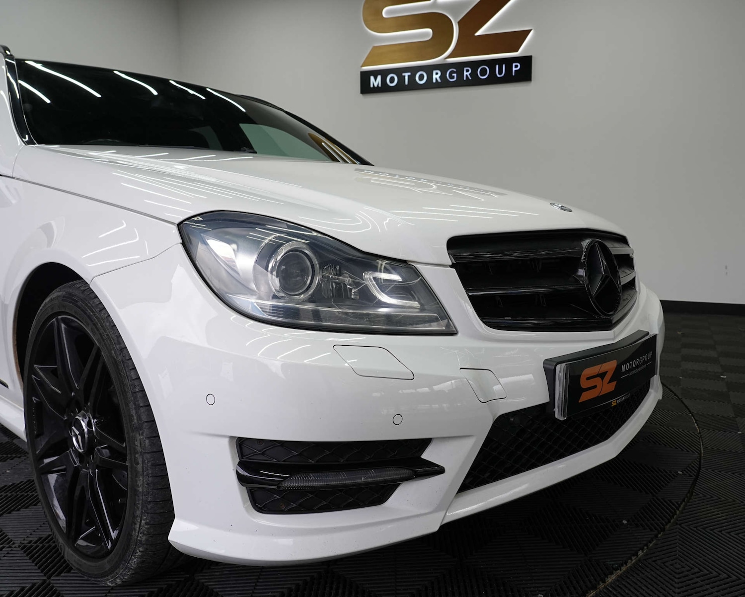 Used Mercedes-Benz C Class 2013 for sale - 77652995: Photo 19