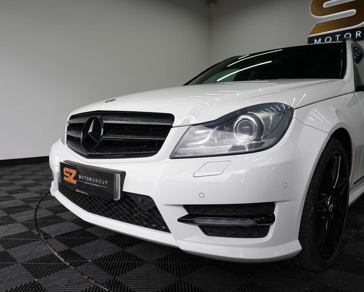 Used Mercedes-Benz C Class 2013 for sale - 77652995: Photo 20