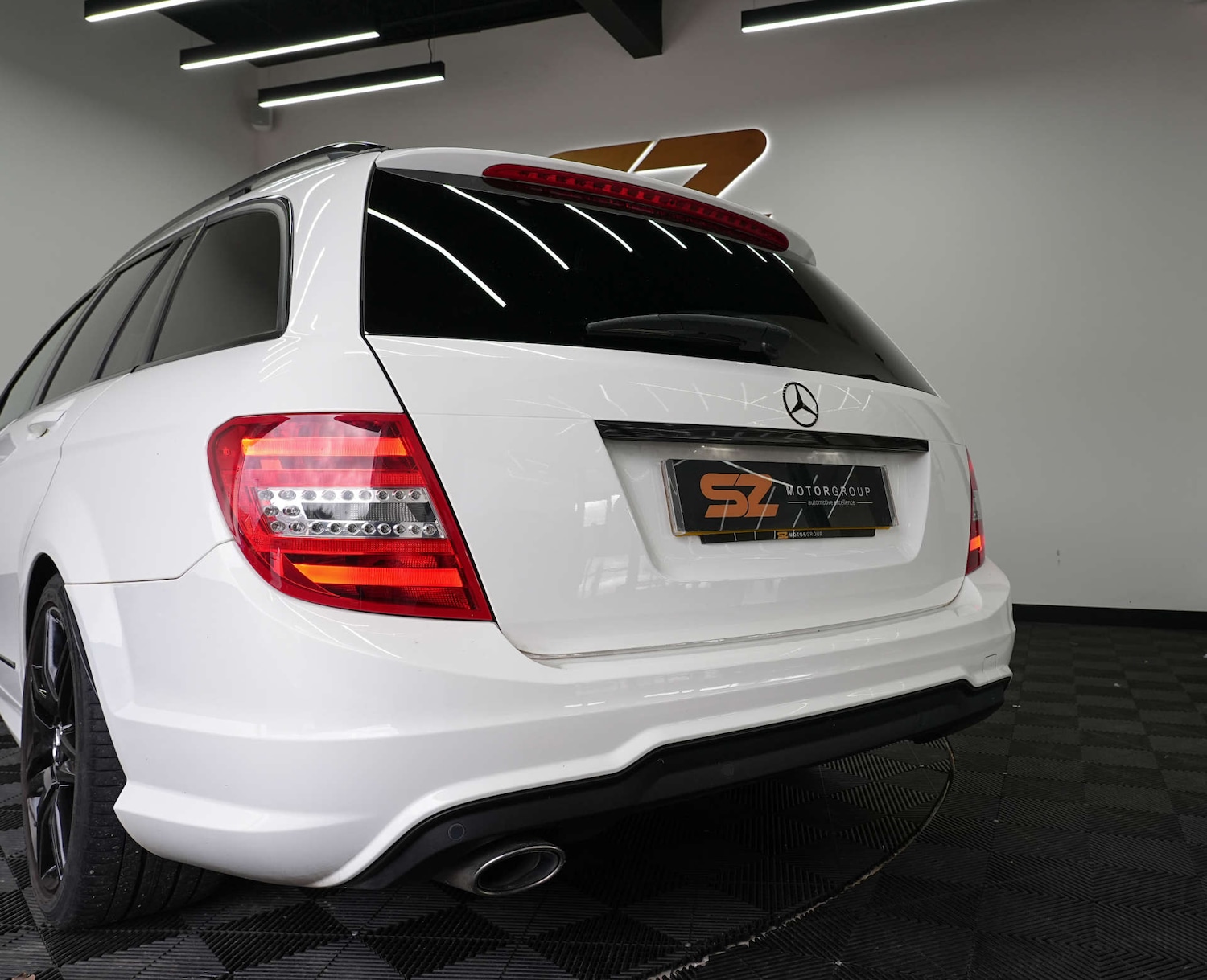 Used Mercedes-Benz C Class 2013 for sale - 77652995: Photo 21