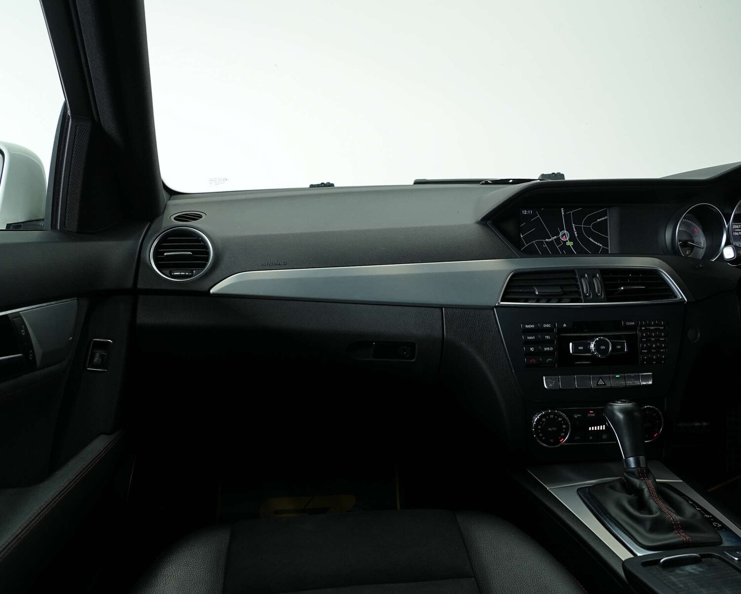 Used Mercedes-Benz C Class 2013 for sale - 77652995: Photo 23