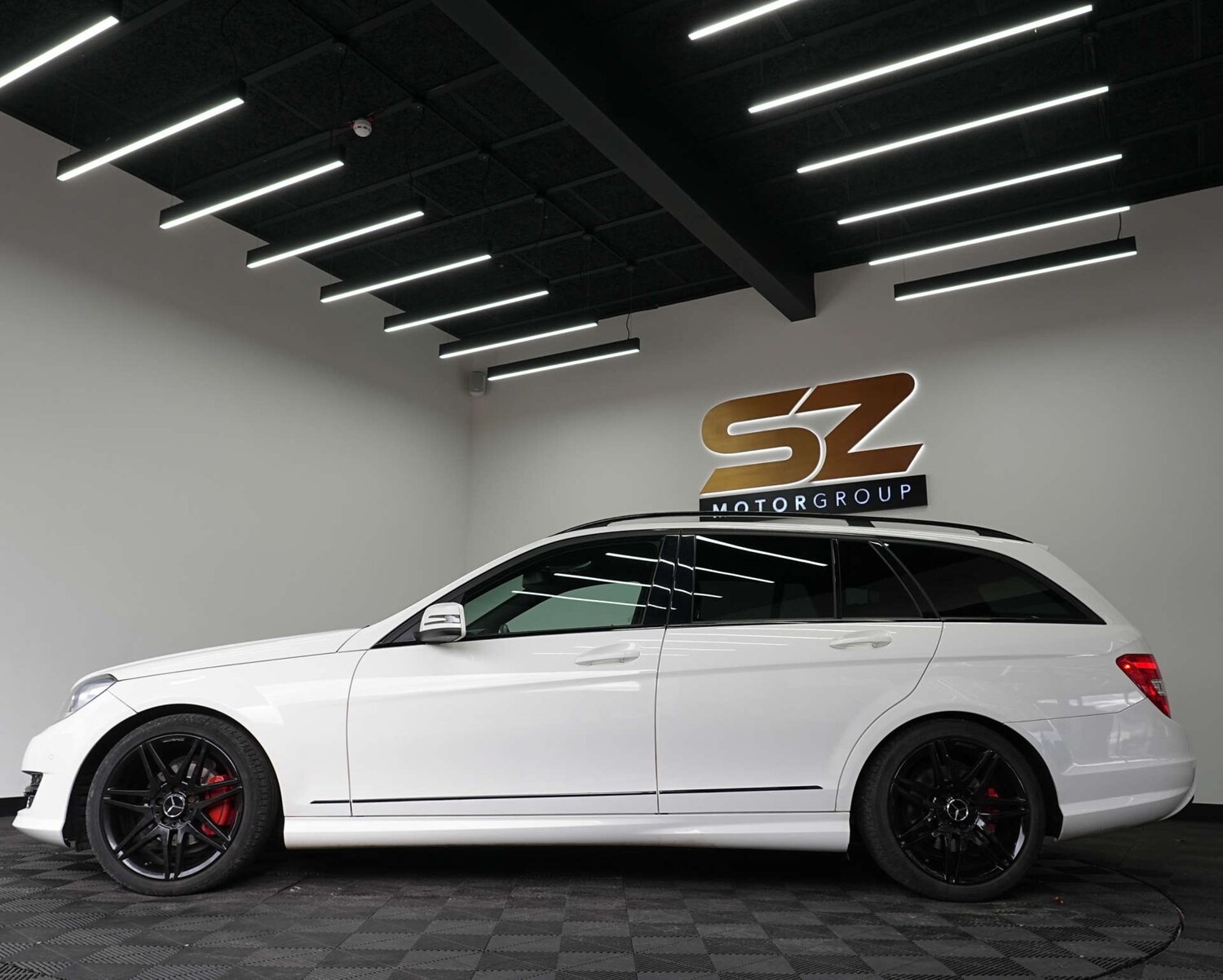 Used Mercedes-Benz C Class 2013 for sale - 77652995: Photo 30