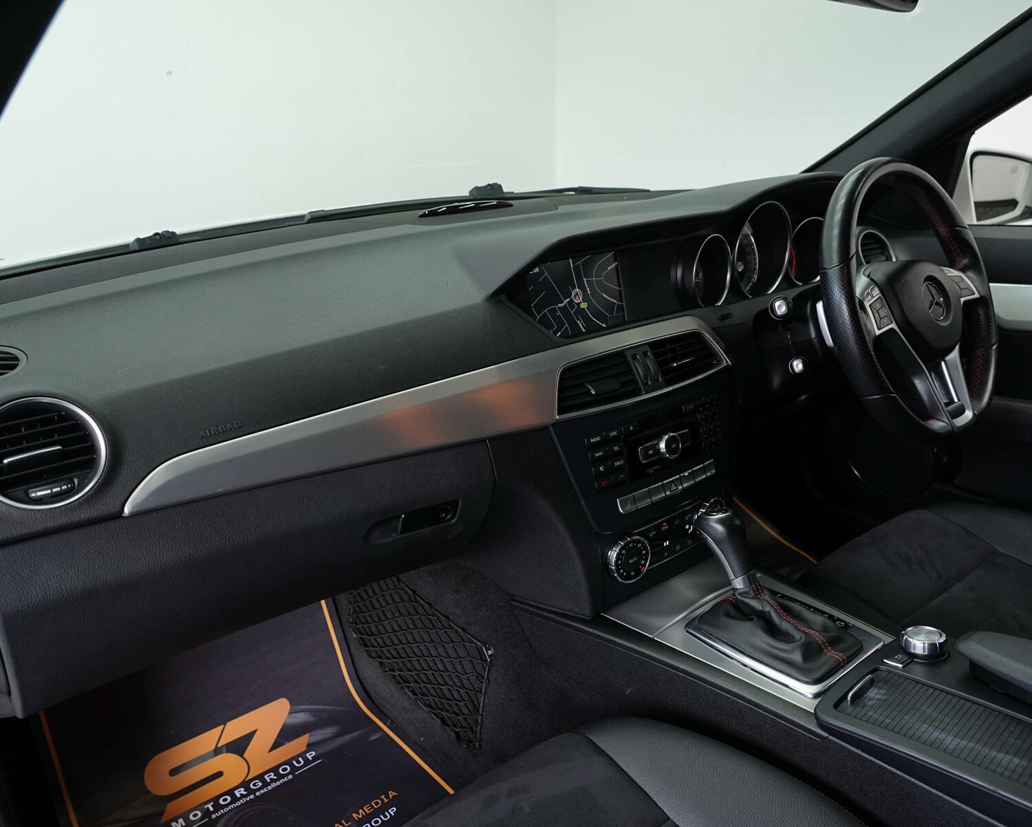 Used Mercedes-Benz C Class 2013 for sale - 77652995: Photo 37