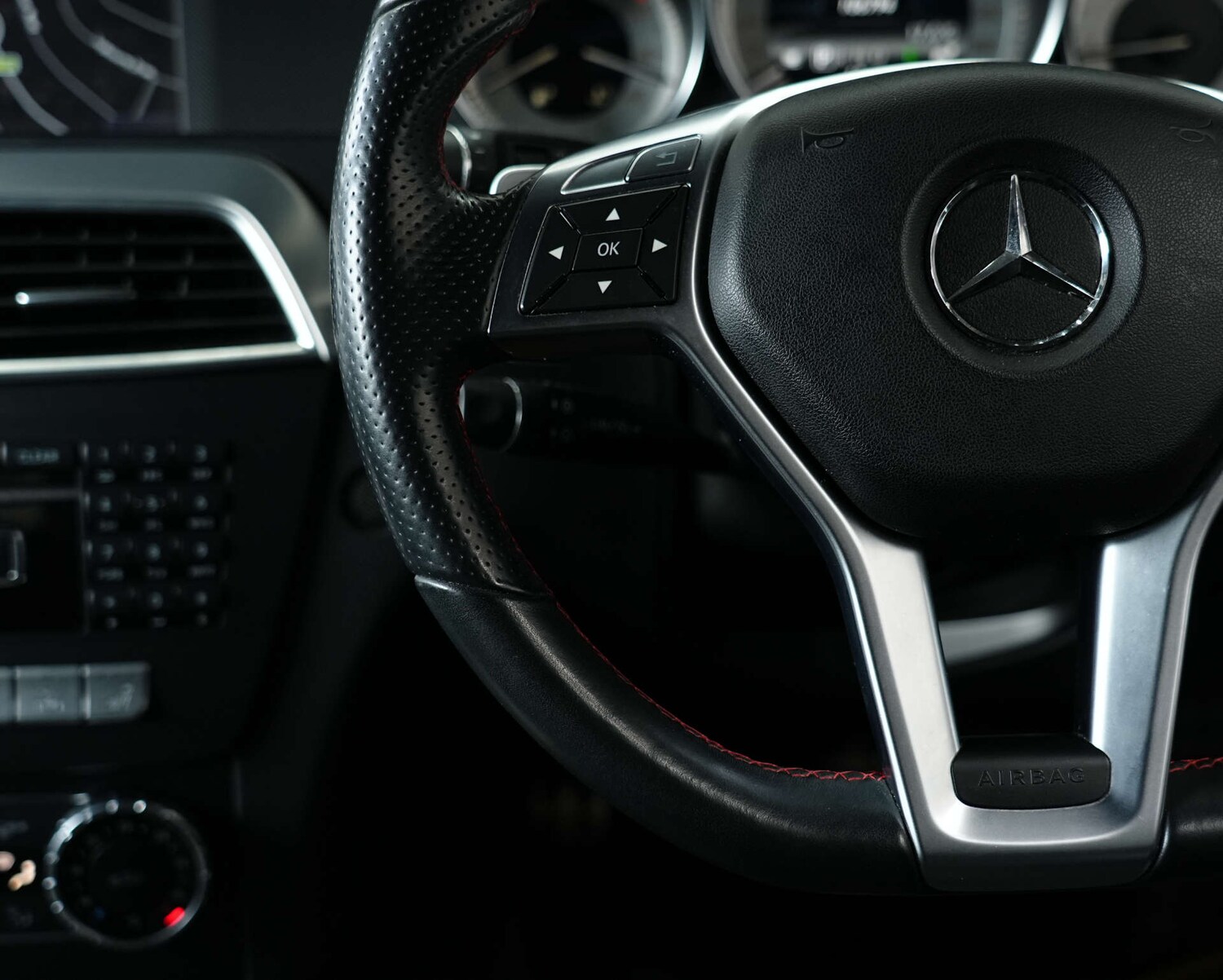 Used Mercedes-Benz C Class 2013 for sale - 77652995: Photo 55