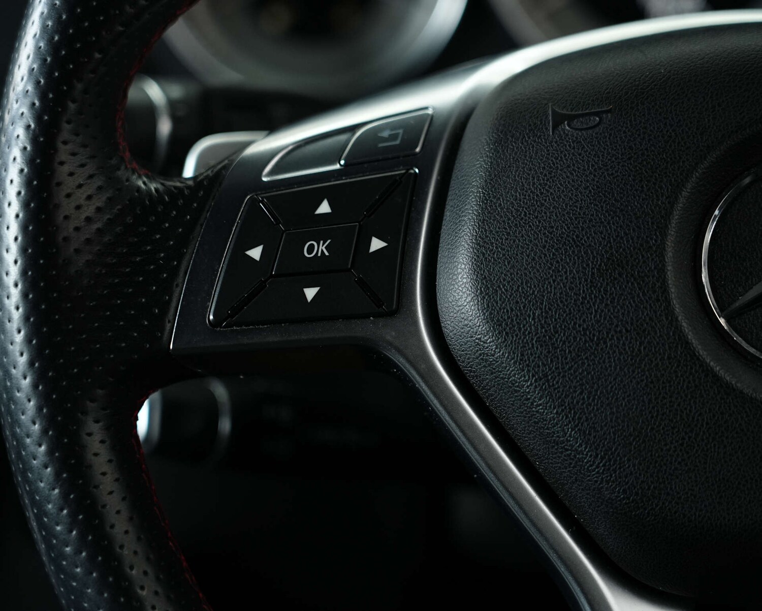 Used Mercedes-Benz C Class 2013 for sale - 77652995: Photo 69