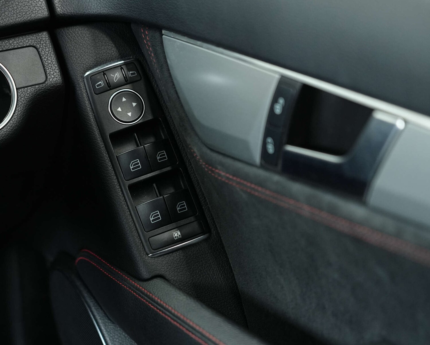 Used Mercedes-Benz C Class 2013 for sale - 77652995: Photo 71