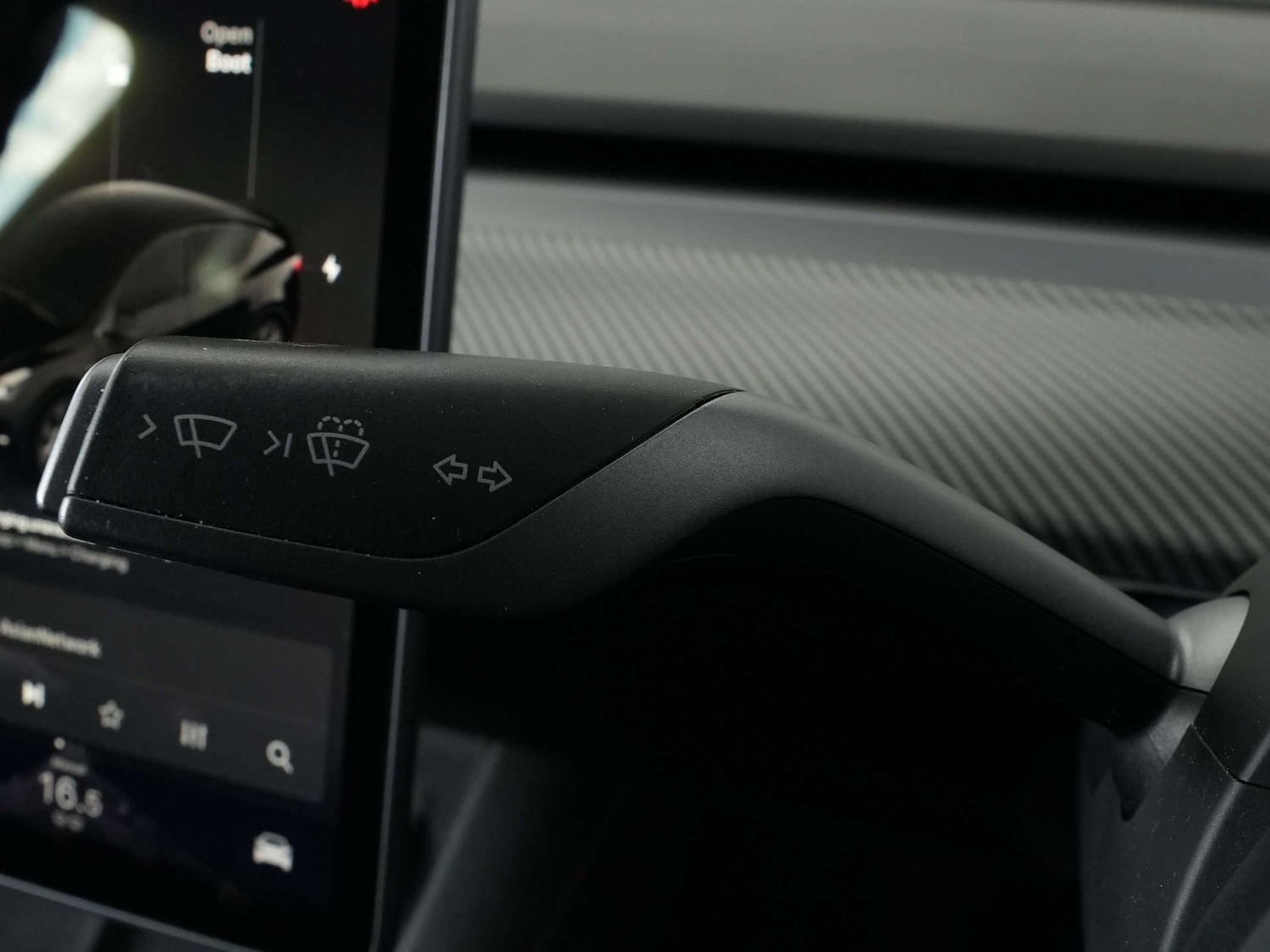 Used Tesla Model 3 2021 for sale - 77261396: Photo 74