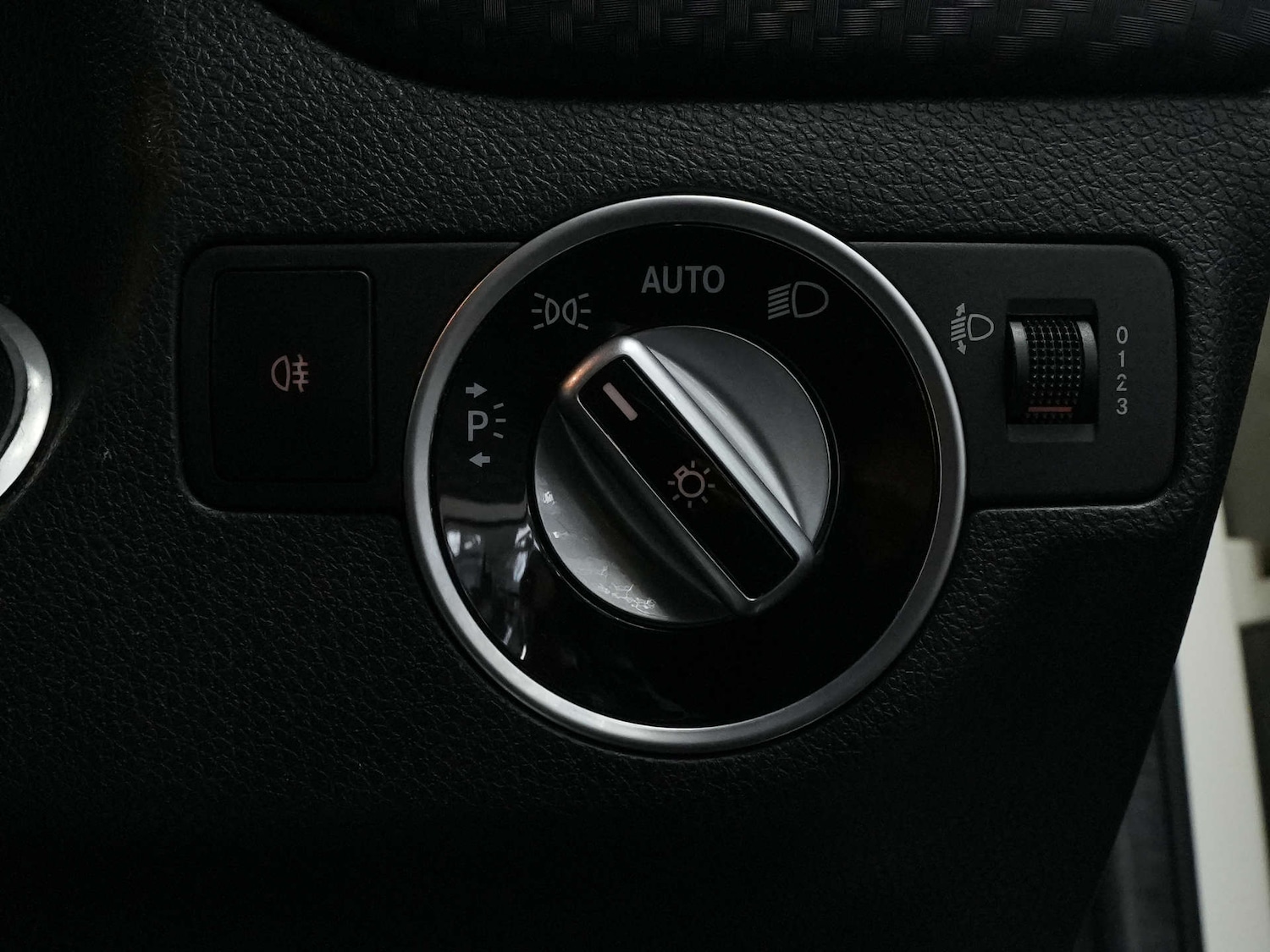 Used Mercedes-Benz A-Class 2016 for sale - 76333120: Photo 68