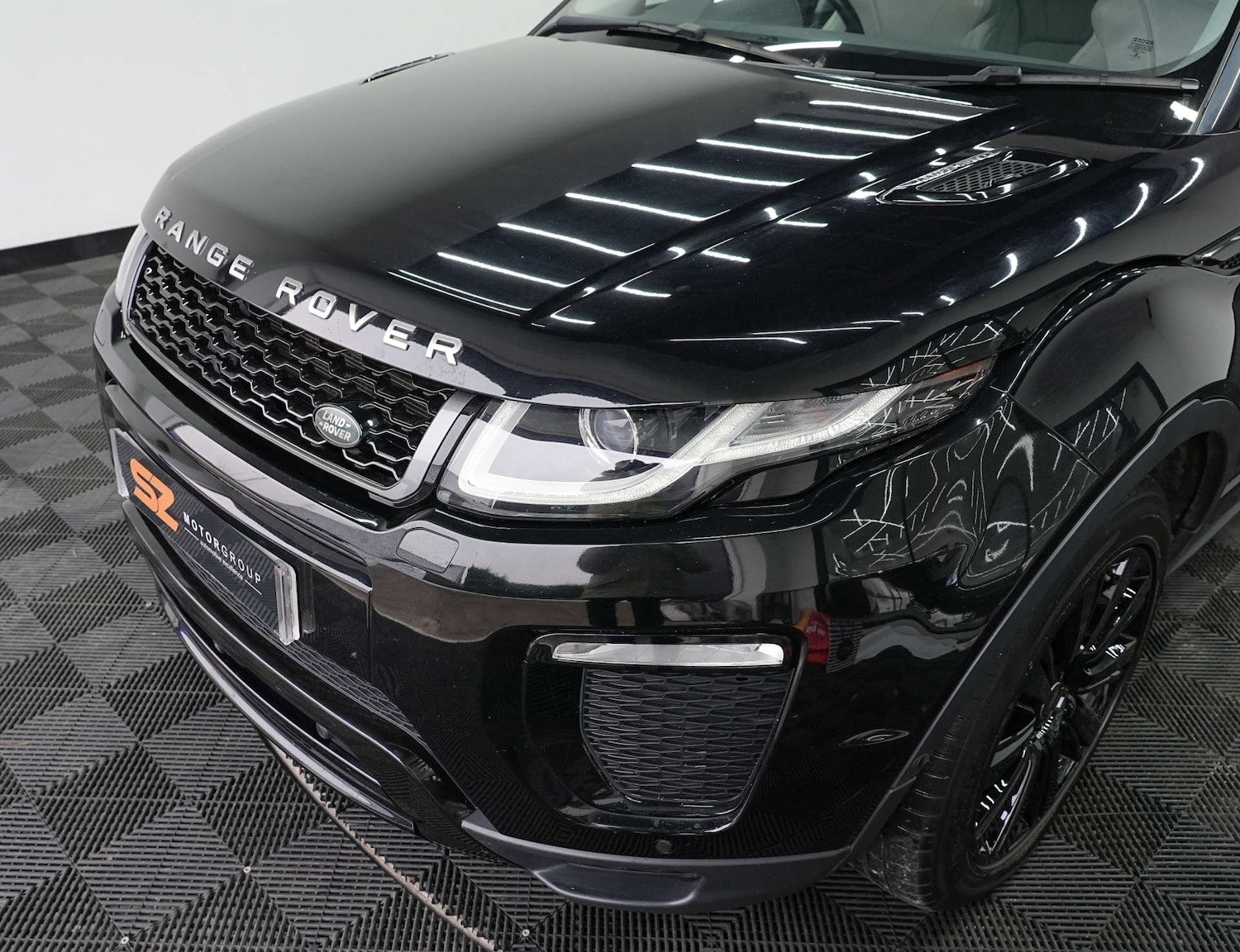 Used Land Rover Range Rover Evoque 2018 for sale - 77115852: Photo 18