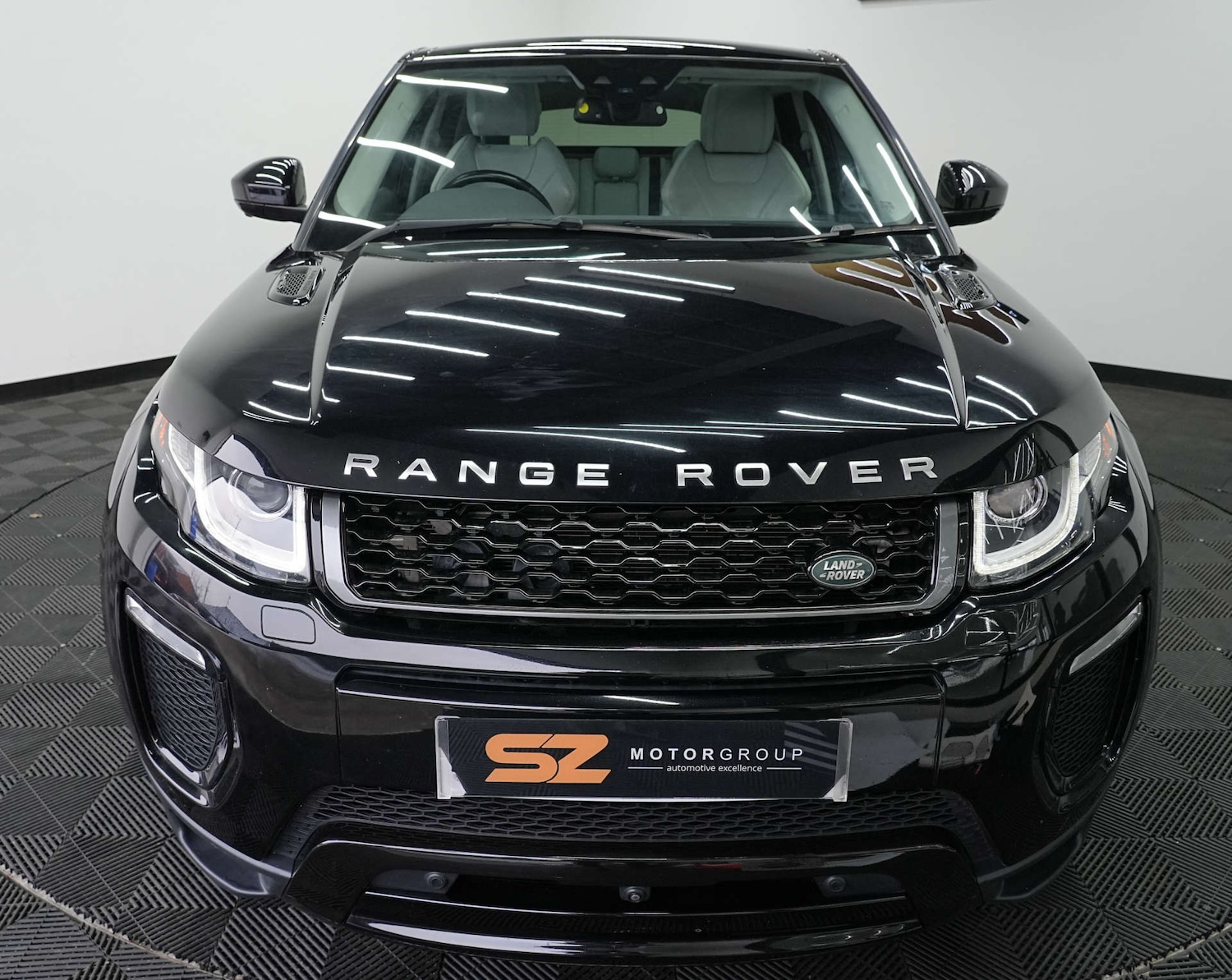 Used Land Rover Range Rover Evoque 2018 for sale - 77115852: Photo 9