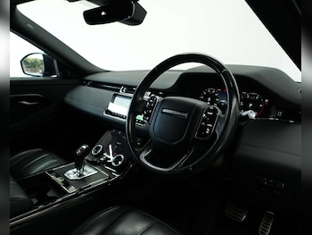 Used Land Rover Range Rover Evoque 2019 for sale - 76907742: Photo
