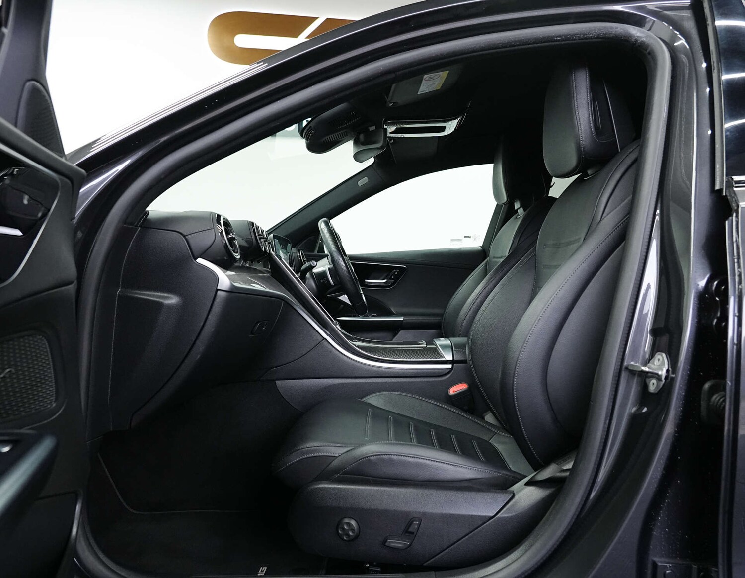 Used Mercedes-Benz C Class 2023 for sale - 77569722: Photo 65