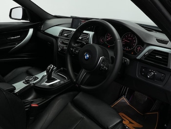 Used BMW 3 Series 2016 for sale - 75810299: Photo