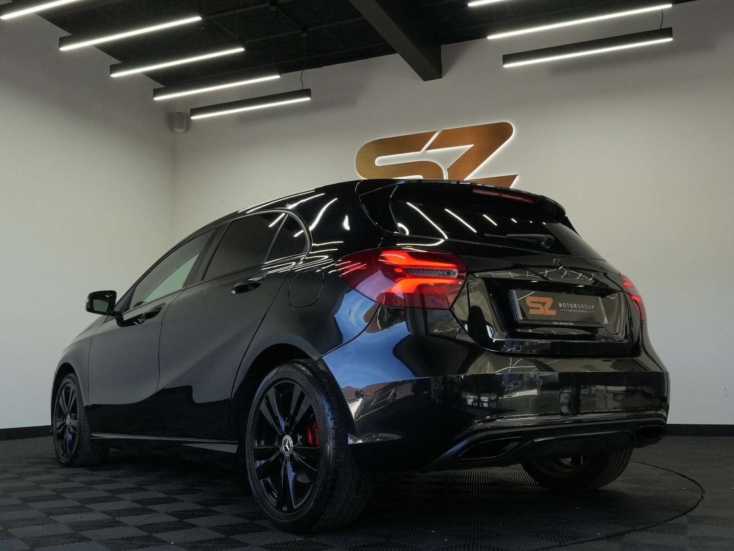 Used Mercedes-Benz A-Class 2018 for sale - 76278428: Photo 2