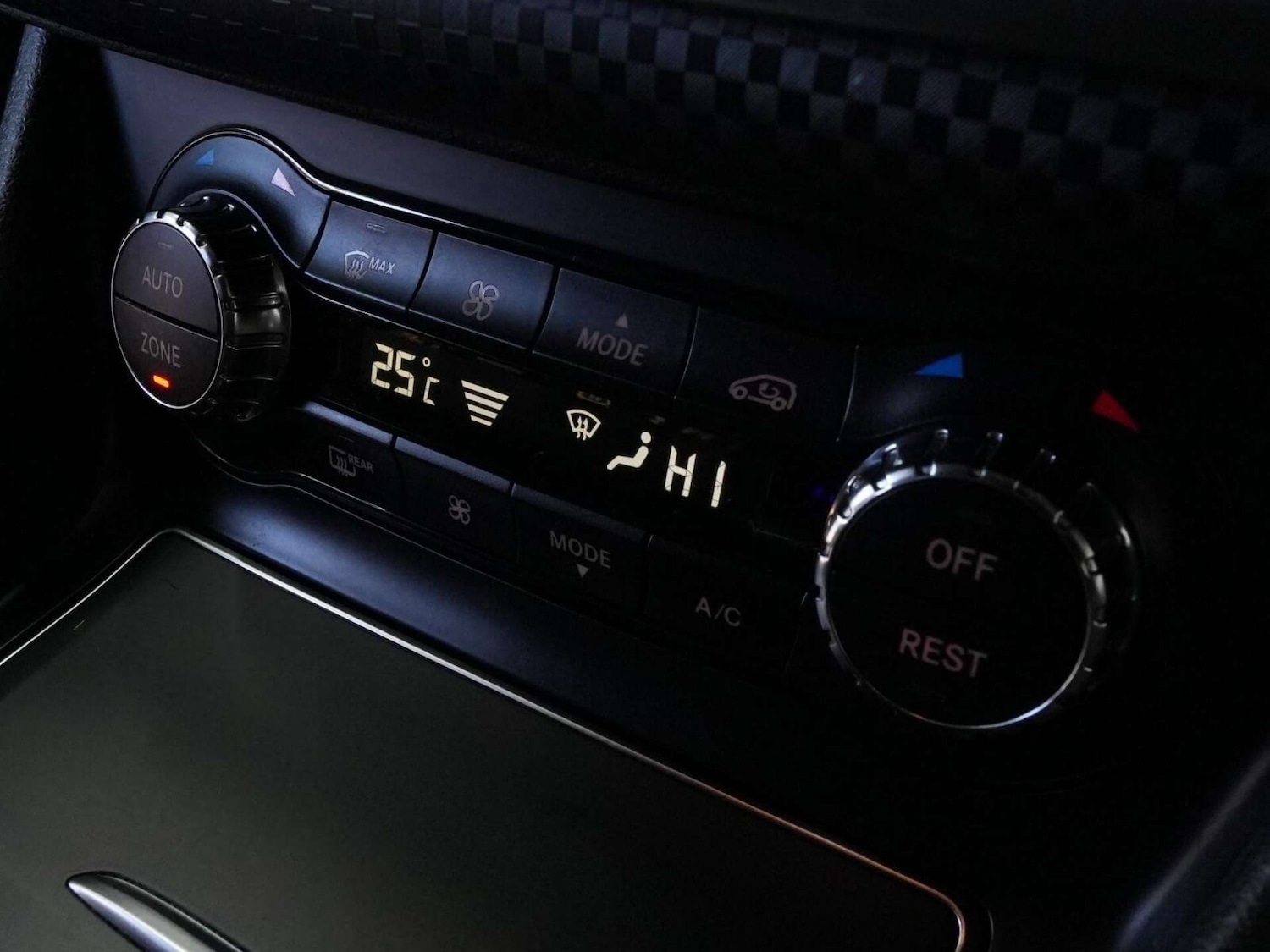 Used Mercedes-Benz A-Class 2018 for sale - 76278428: Photo 52