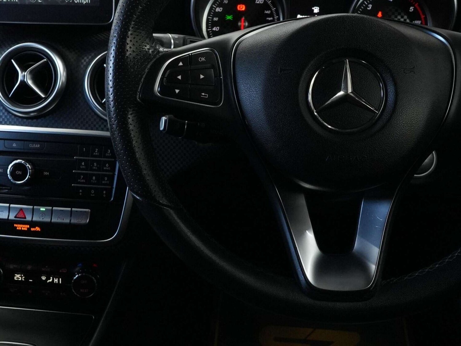 Used Mercedes-Benz A-Class 2018 for sale - 76278428: Photo 61