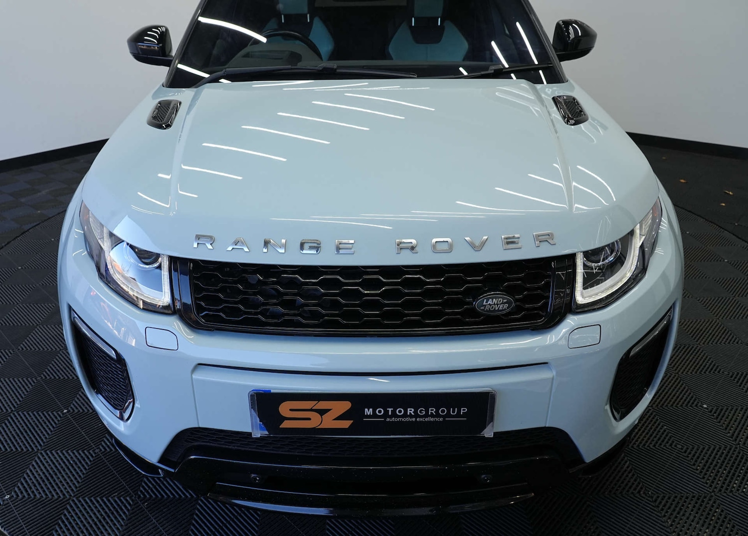Used Land Rover Range Rover Evoque 2017 for sale - 77160640: Photo 24