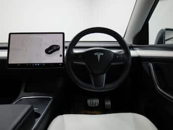 Used Tesla Model Y 2022 for sale - 79343874: Photo
