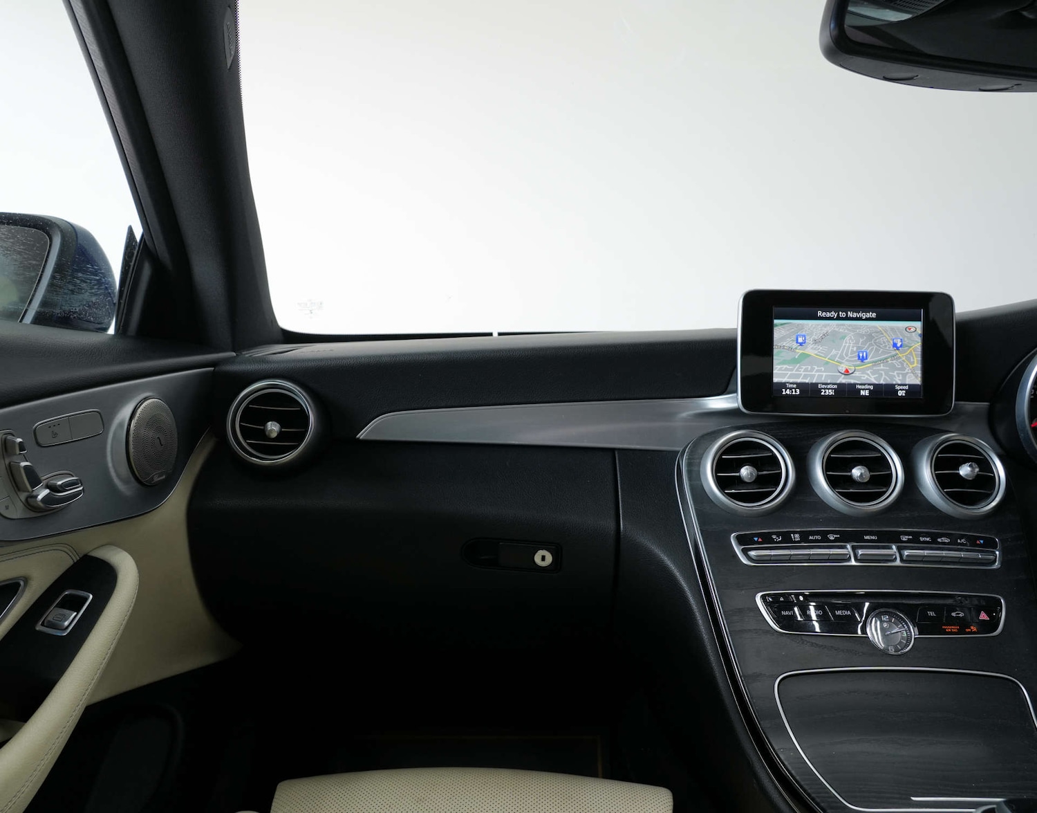 Used Mercedes-Benz C Class 2016 for sale - 78213105: Photo 15