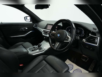 Used BMW 3 Series 2022 for sale - 78478700: Photo