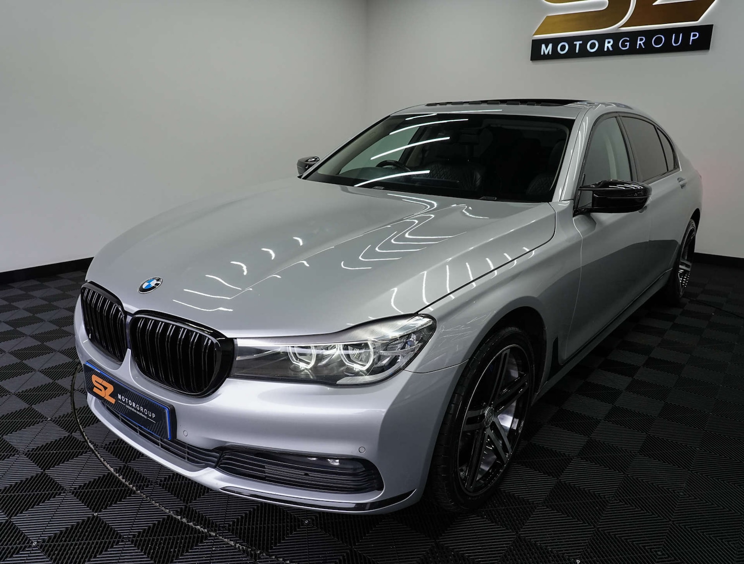 Used BMW 7 Series 2017 for sale - 77917760: Photo 10